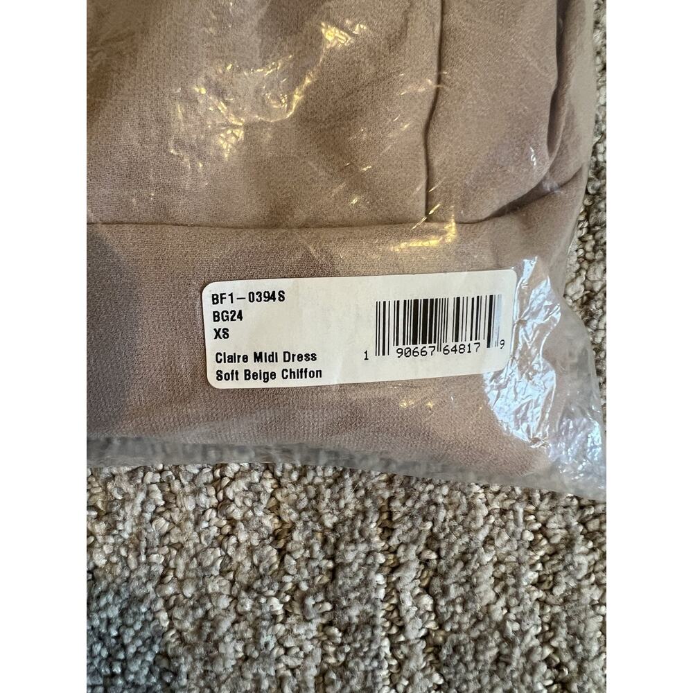 Show Me Your Mumu Claire Midi Bridesmaid Formal Dress Soft Beige NWT XS - Picture 5 of 5